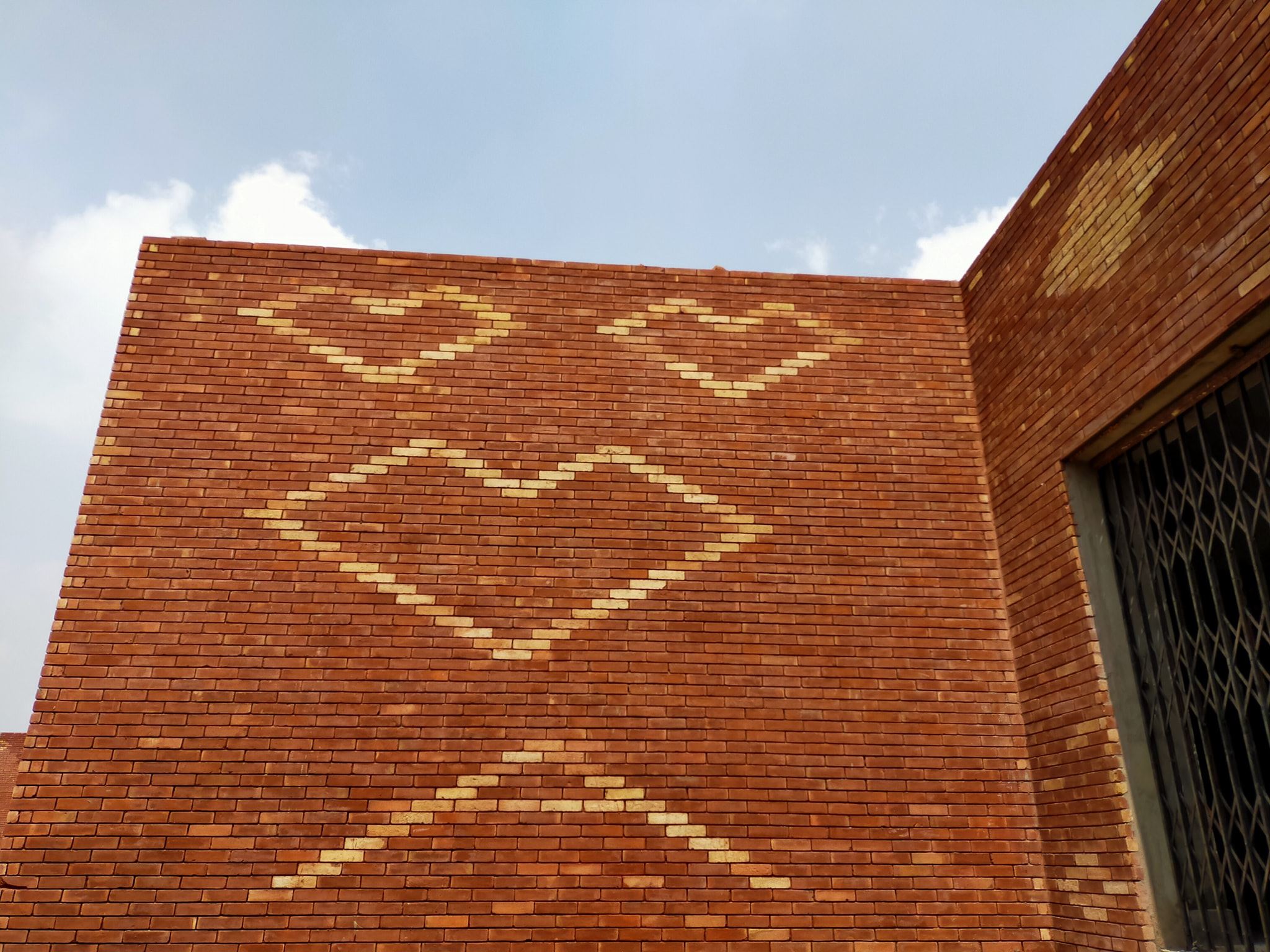 8 Lahori gutka brick cladding tiles in pakistan