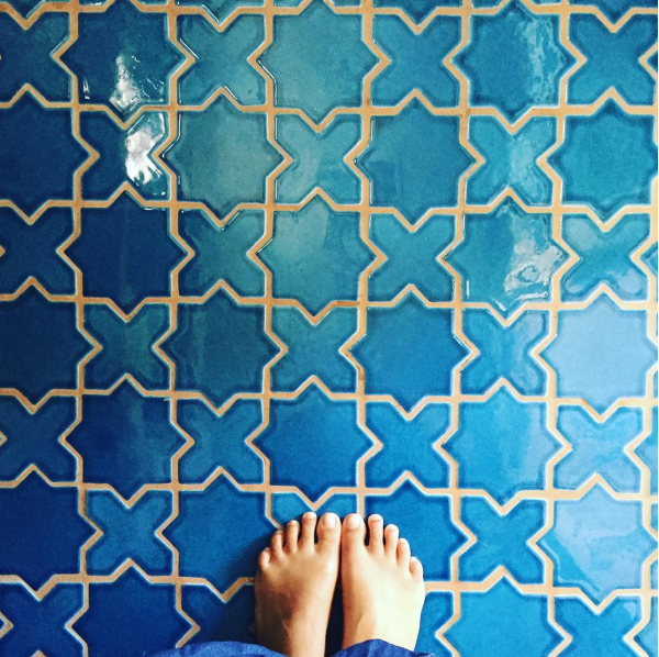 4 Bathroom Wall Tiles Patterns in Pakistan